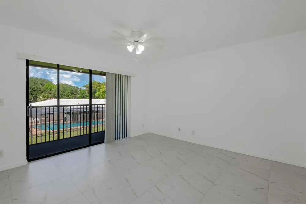 10675 Royal Palm Boulevard Coral Springs, FL 33065