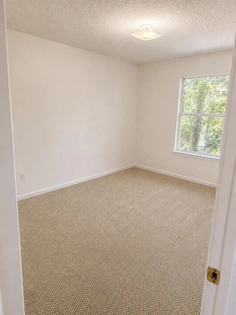 5260 COLLINS ROAD #308 Jacksonville, FL 32244