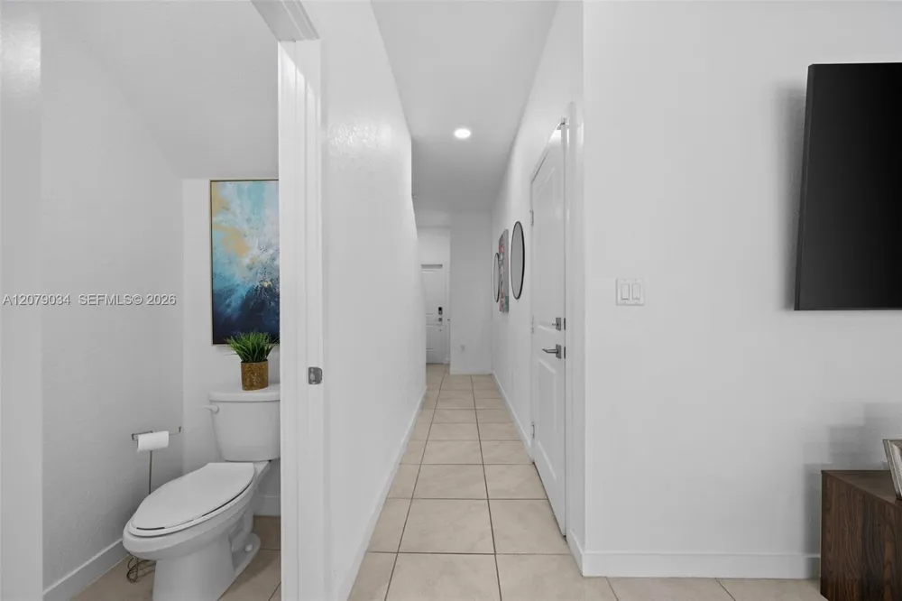 757 SW 11th St Florida City, FL 33034