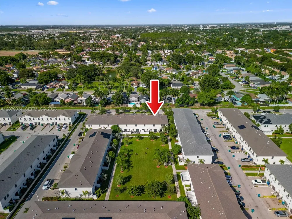 757 SW 11th St Florida City, FL 33034