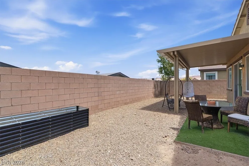 2128 Del Aqua Avenue Henderson, NV 89002