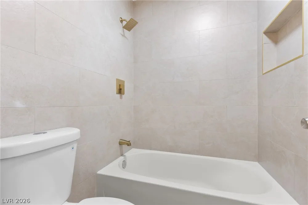 1700 Double Arrow Place Las Vegas, NV 89128