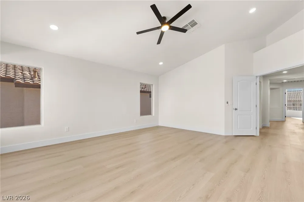 1700 Double Arrow Place Las Vegas, NV 89128