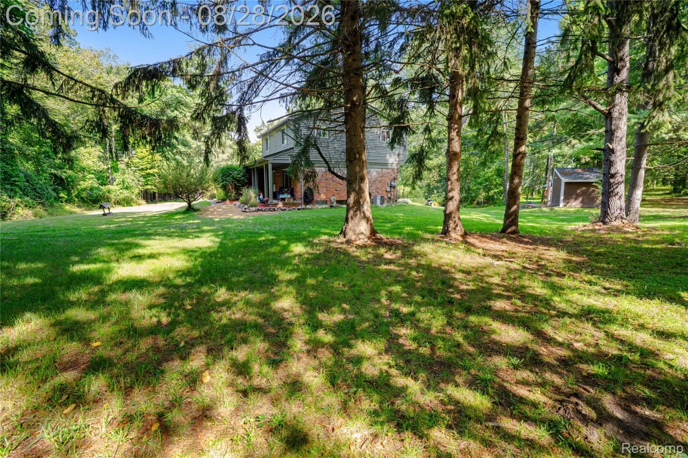 11060 Clark Road Springfield Charter Township, MI 48350