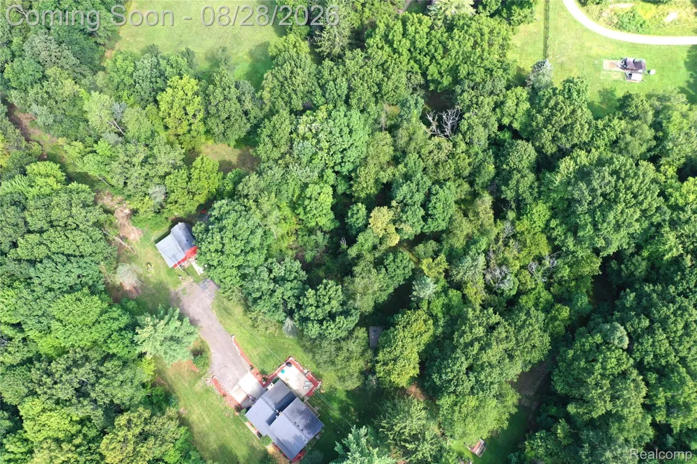11060 Clark Road Springfield Charter Township, MI 48350