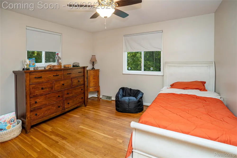 11060 Clark Road Springfield Charter Township, MI 48350