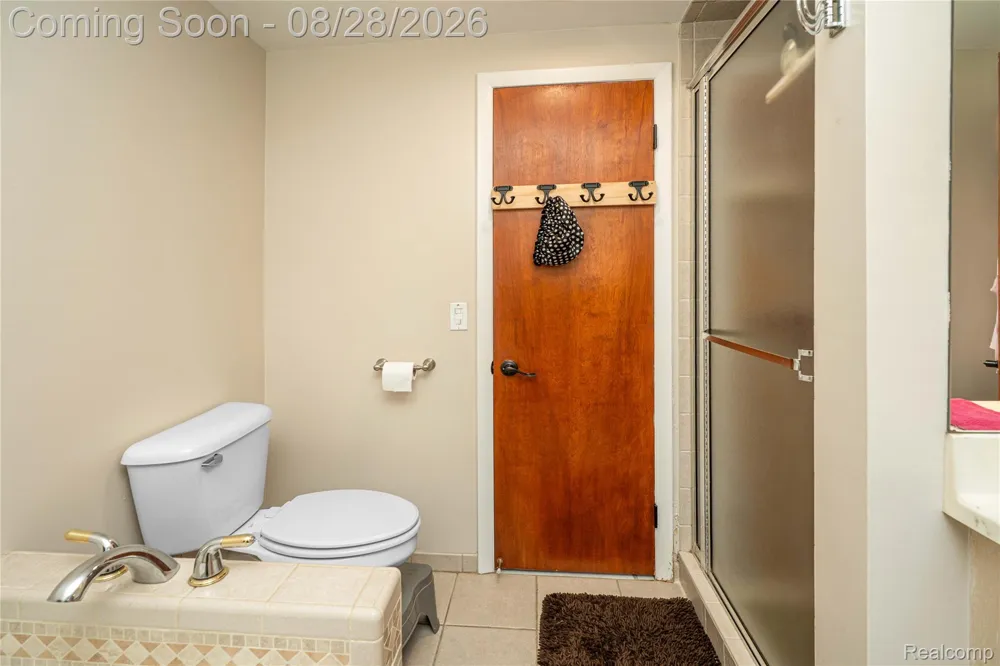 11060 Clark Road Springfield Charter Township, MI 48350
