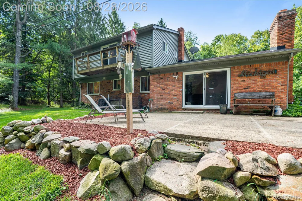 11060 Clark Road Springfield Charter Township, MI 48350