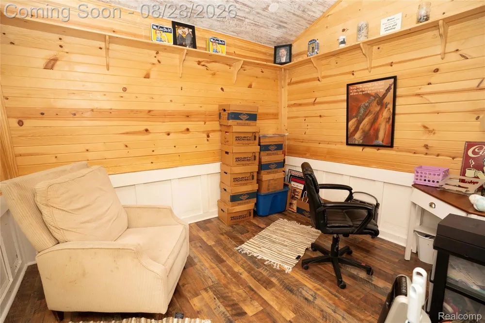 11060 Clark Road Springfield Charter Township, MI 48350