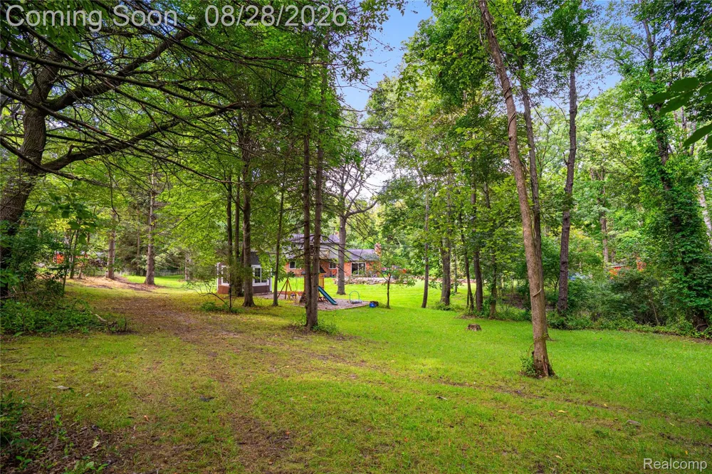 11060 Clark Road Springfield Charter Township, MI 48350
