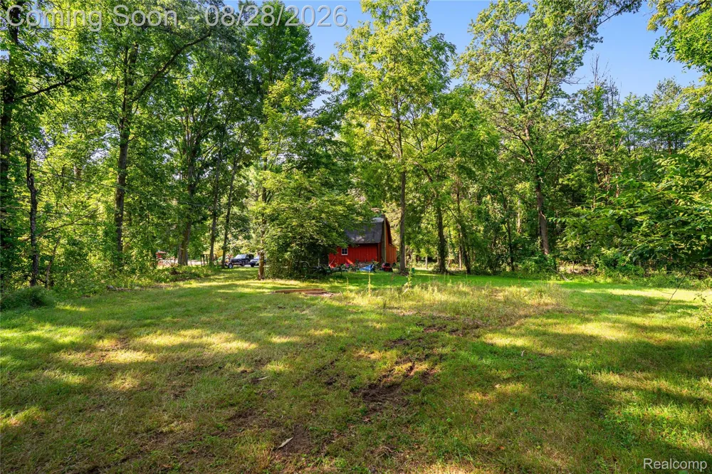 11060 Clark Road Springfield Charter Township, MI 48350