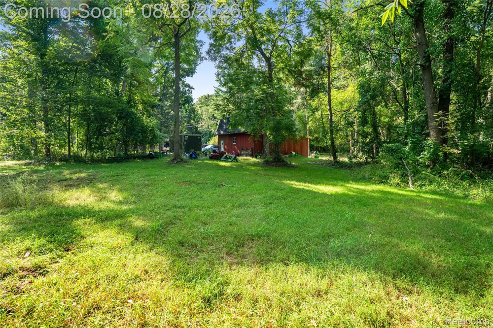 11060 Clark Road Springfield Charter Township, MI 48350