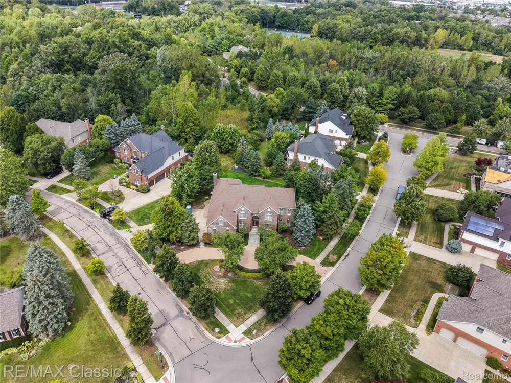 49899 Leyland Circle Novi City, MI 48374