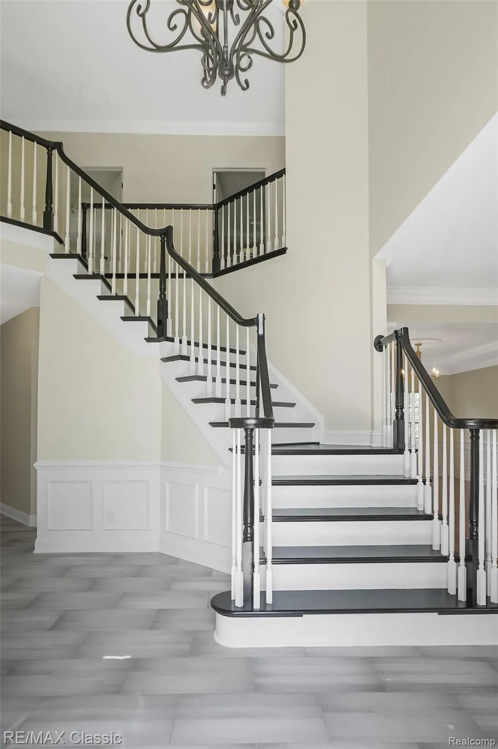 49899 Leyland Circle Novi City, MI 48374