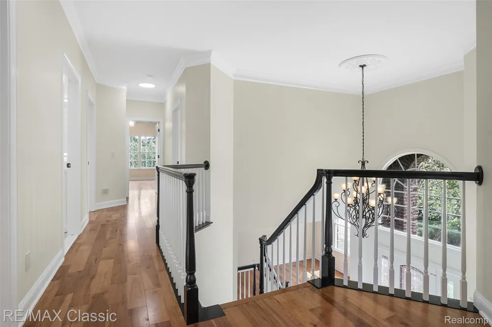 49899 Leyland Circle Novi City, MI 48374
