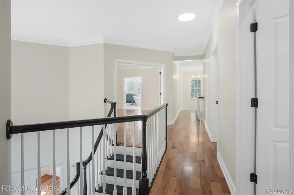 49899 Leyland Circle Novi City, MI 48374