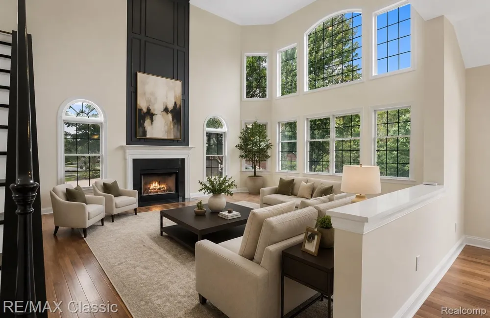 49899 Leyland Circle Novi City, MI 48374