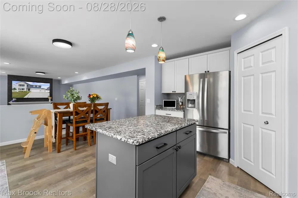 58176 Thomas Drive New Haven Village, MI 48048