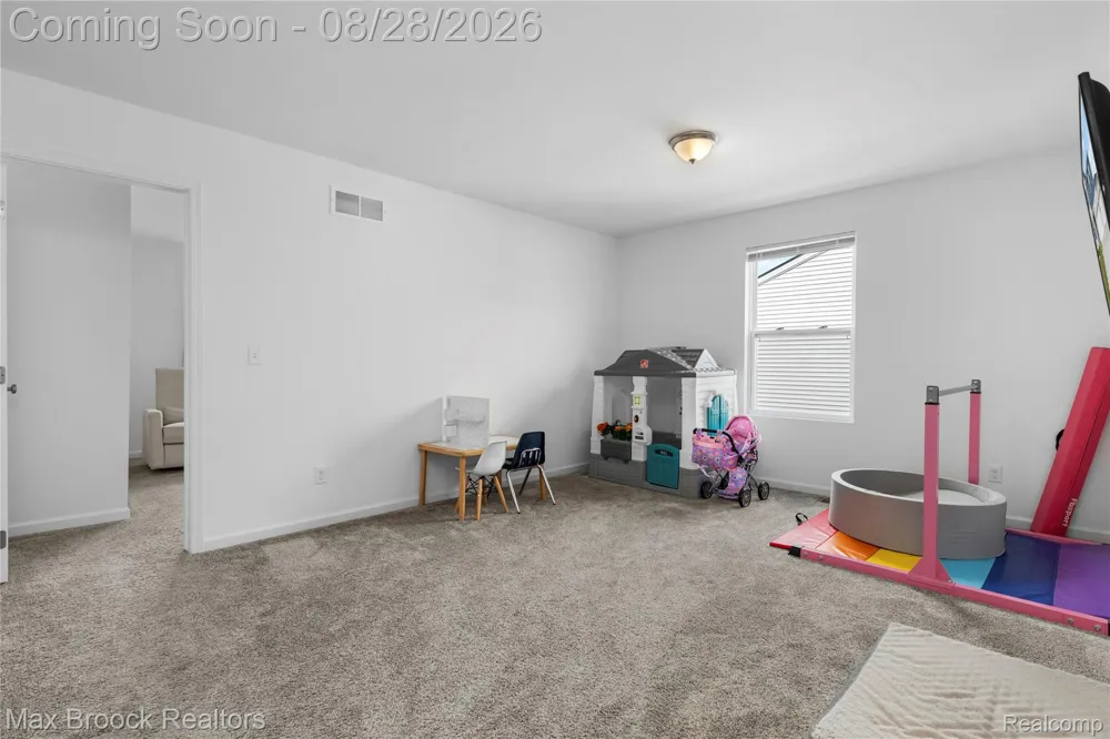 58176 Thomas Drive New Haven Village, MI 48048