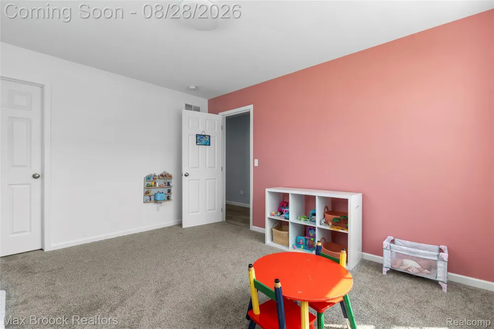 58176 Thomas Drive New Haven Village, MI 48048