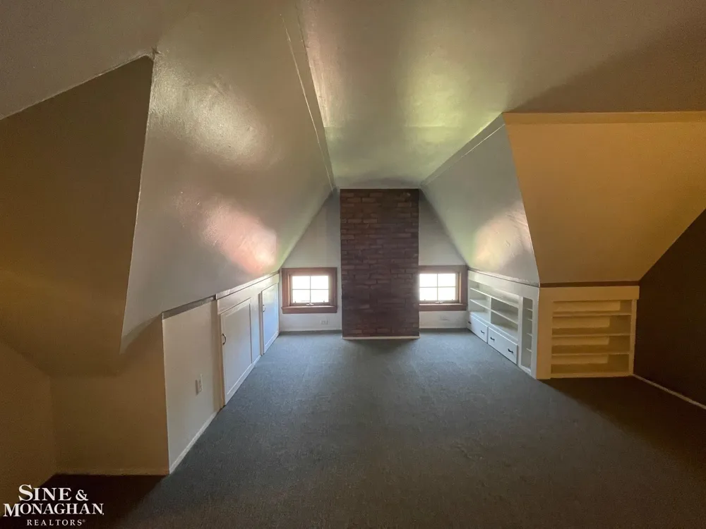 780 Trombley Road Grosse Pointe Park City, MI 48230