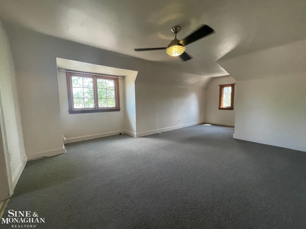 780 Trombley Road Grosse Pointe Park City, MI 48230