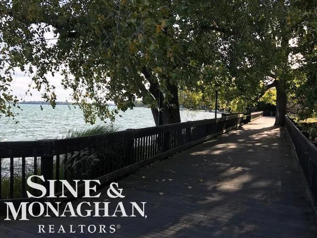 780 Trombley Road Grosse Pointe Park City, MI 48230