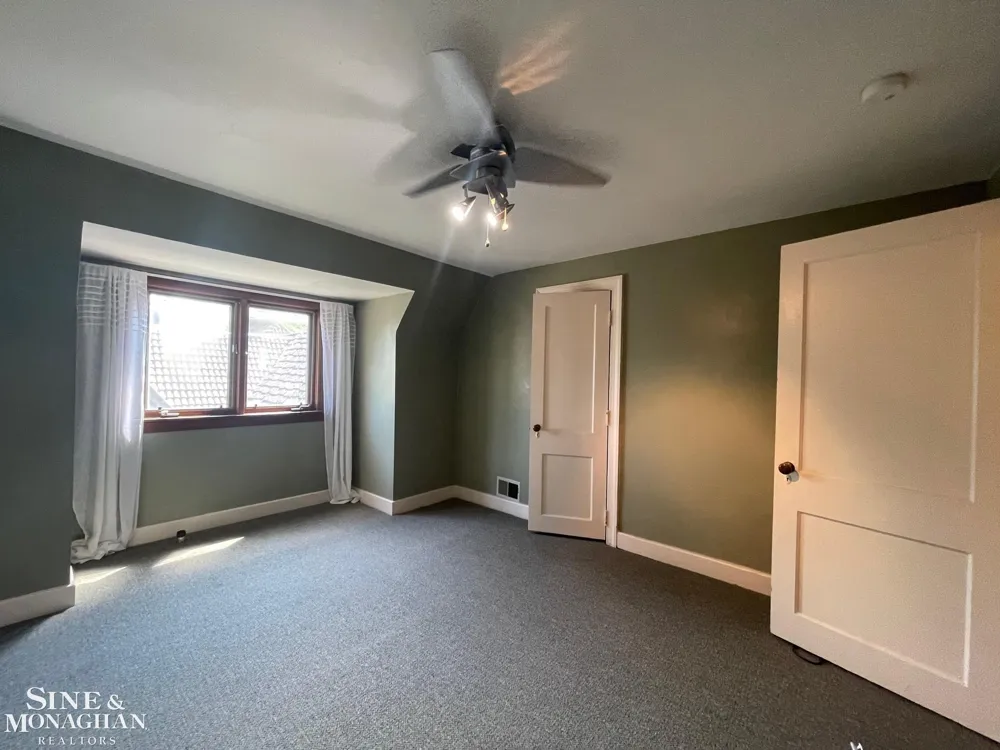 780 Trombley Road Grosse Pointe Park City, MI 48230