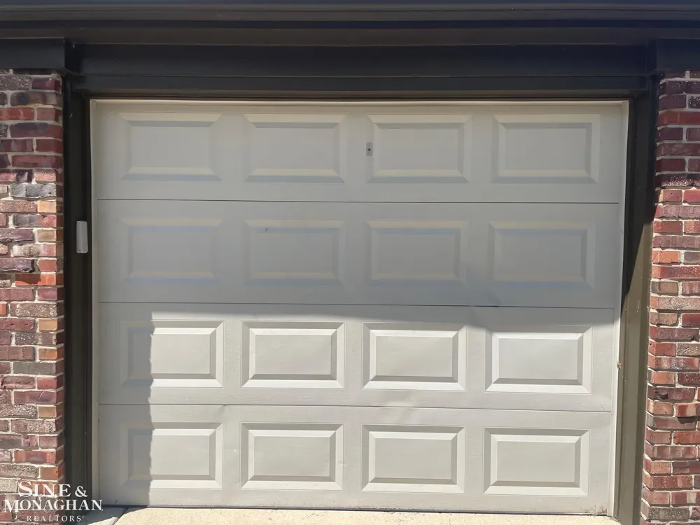 780 Trombley Road Grosse Pointe Park City, MI 48230