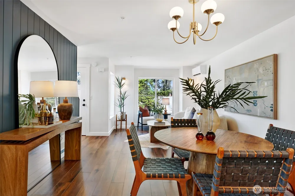 14360 Stone Avenue Seattle, WA 98133