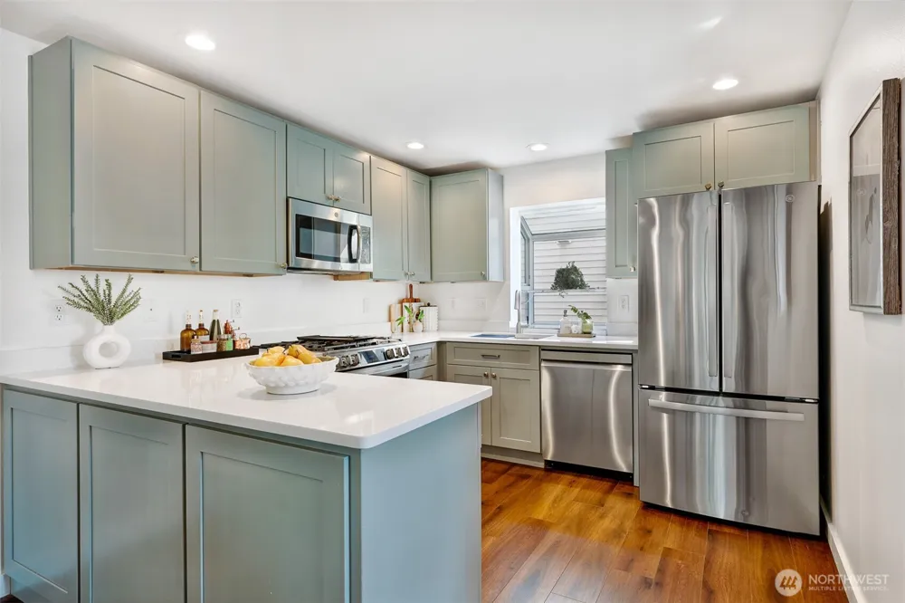 14360 Stone Avenue Seattle, WA 98133