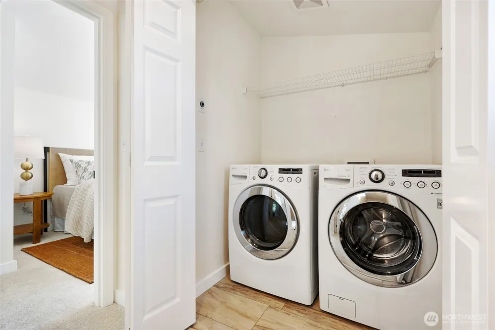 14360 Stone Avenue Seattle, WA 98133