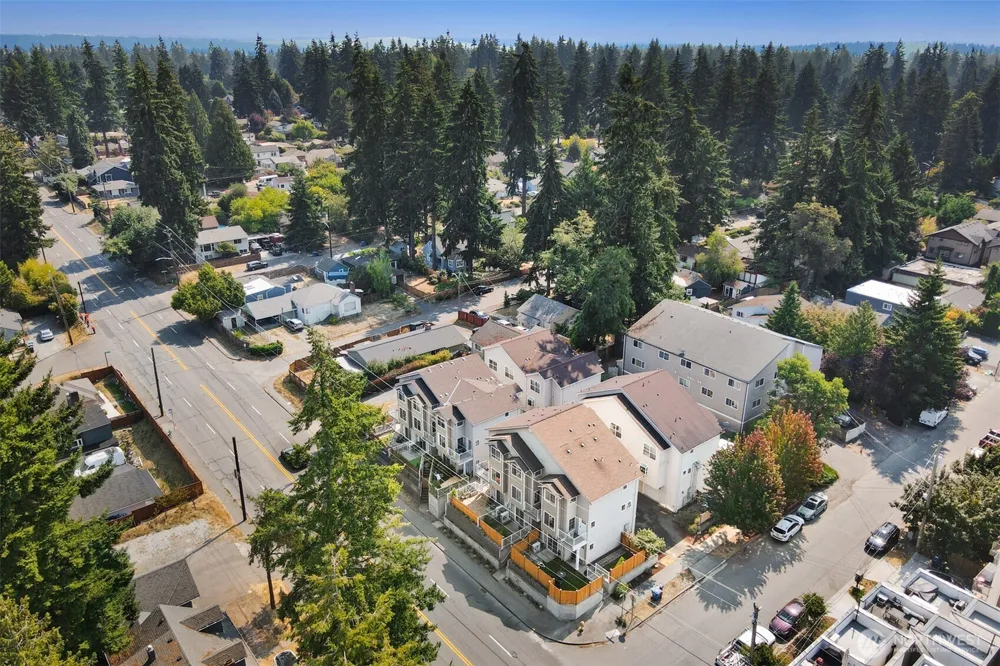 14360 Stone Avenue Seattle, WA 98133