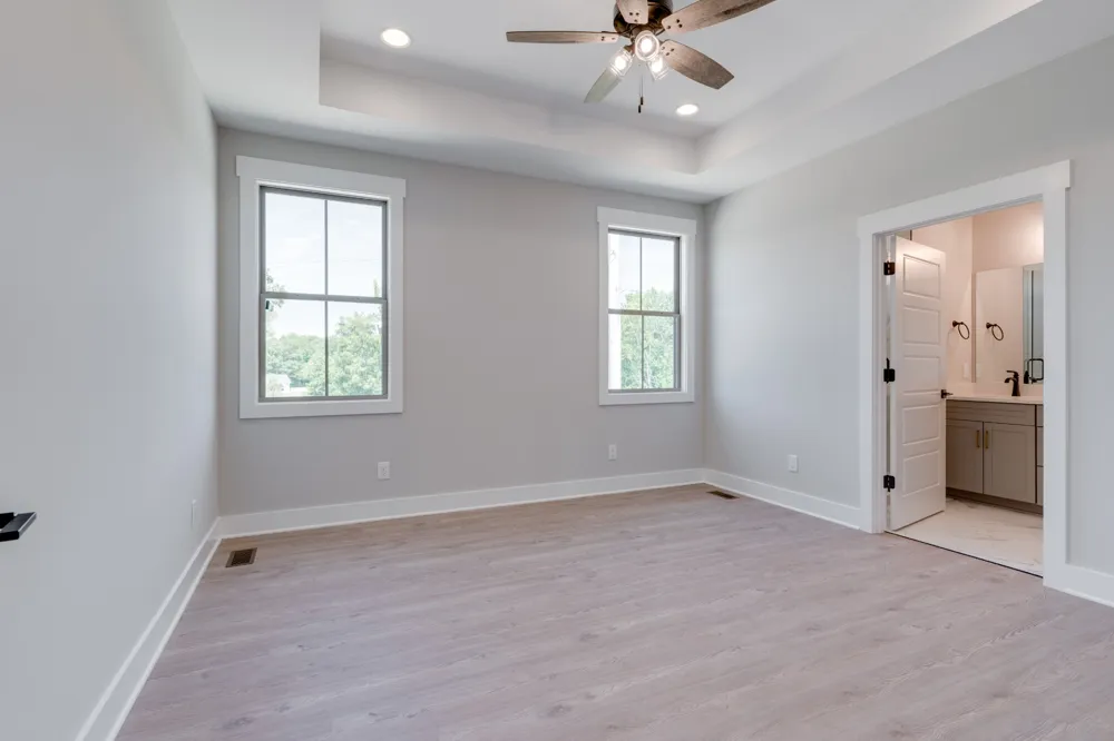 6827 Highway 41 Cedar Hill, TN 37032
