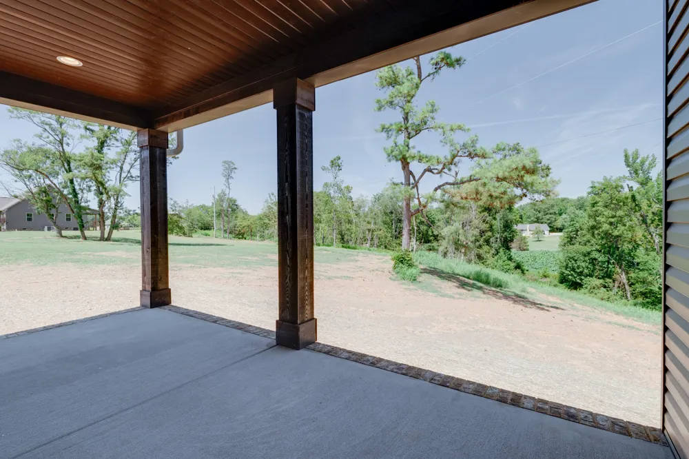 6827 Highway 41 Cedar Hill, TN 37032