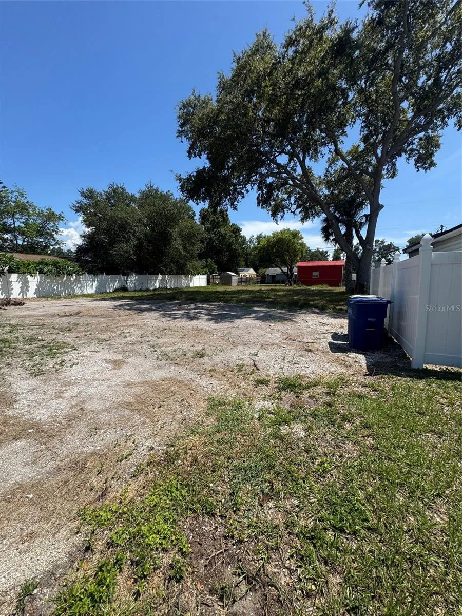 3918 WEST BAY VISTA AVE Tampa, FL 33611