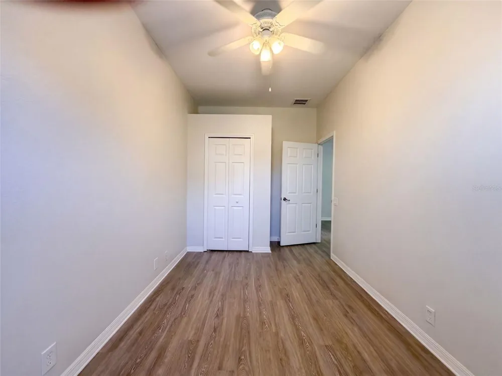 7414 39TH COURT E Sarasota, FL 34243