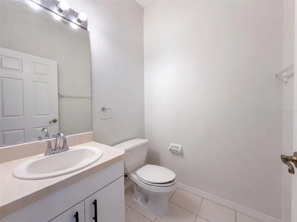 7414 39TH COURT E Sarasota, FL 34243