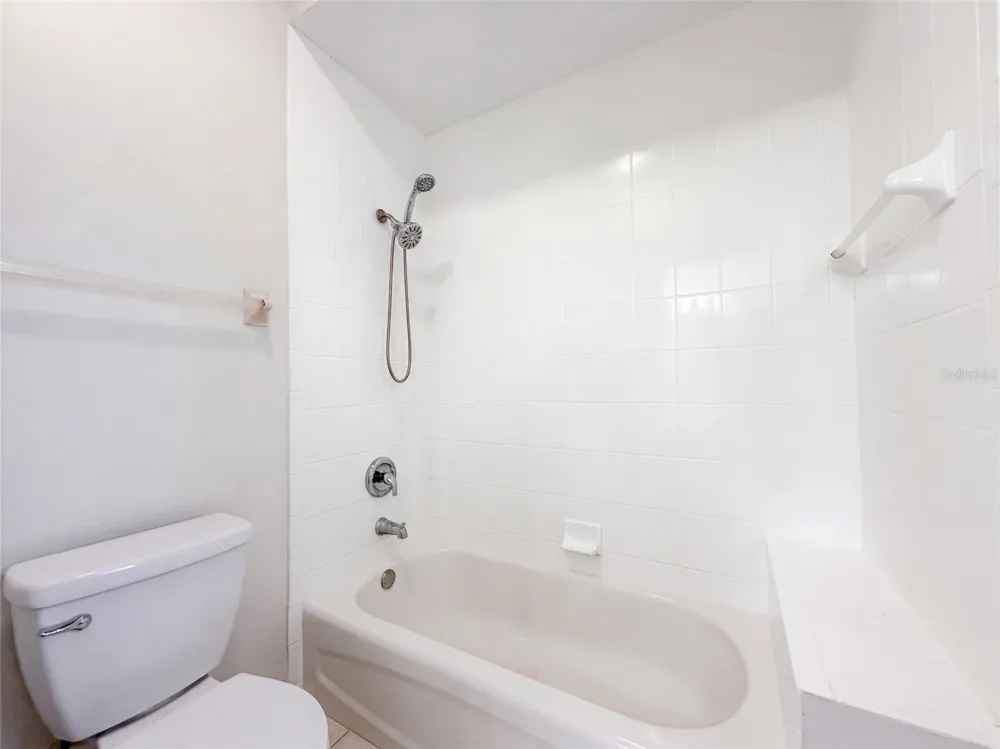 7414 39TH COURT E Sarasota, FL 34243