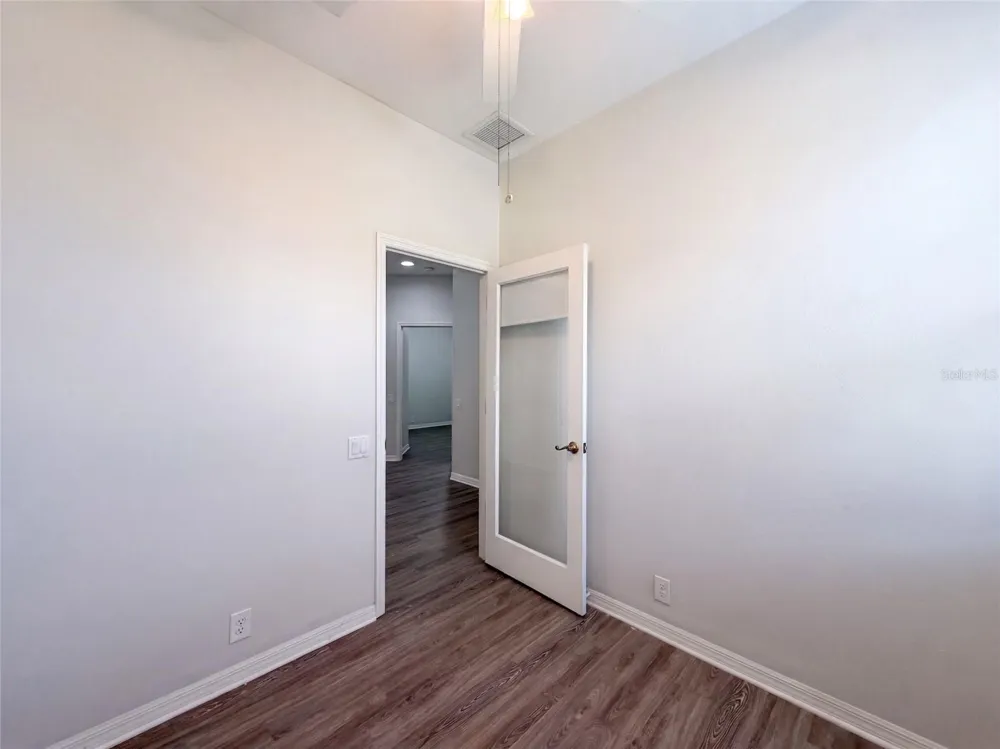 7414 39TH COURT E Sarasota, FL 34243