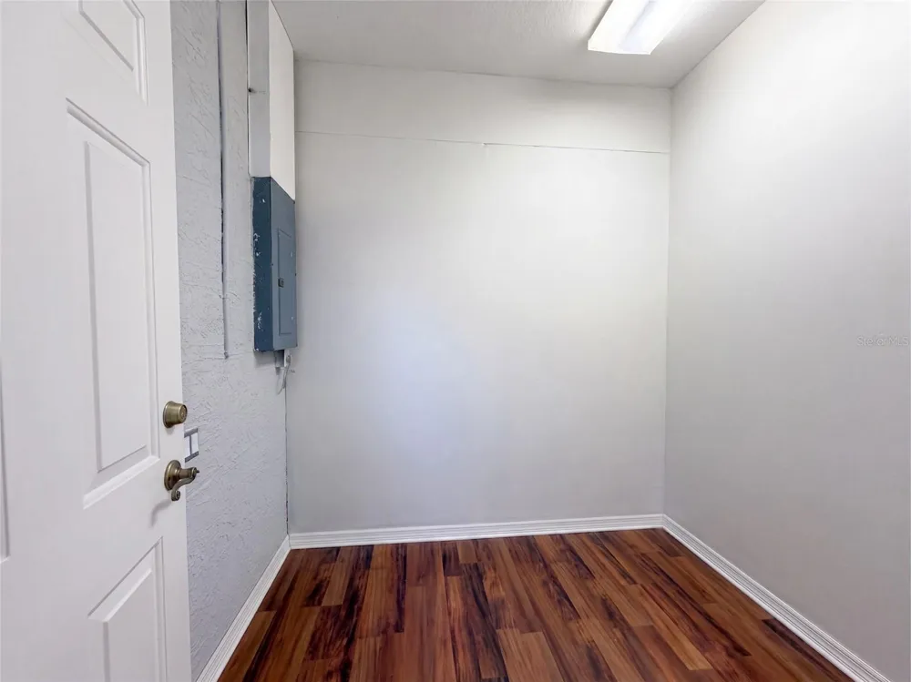 7414 39TH COURT E Sarasota, FL 34243