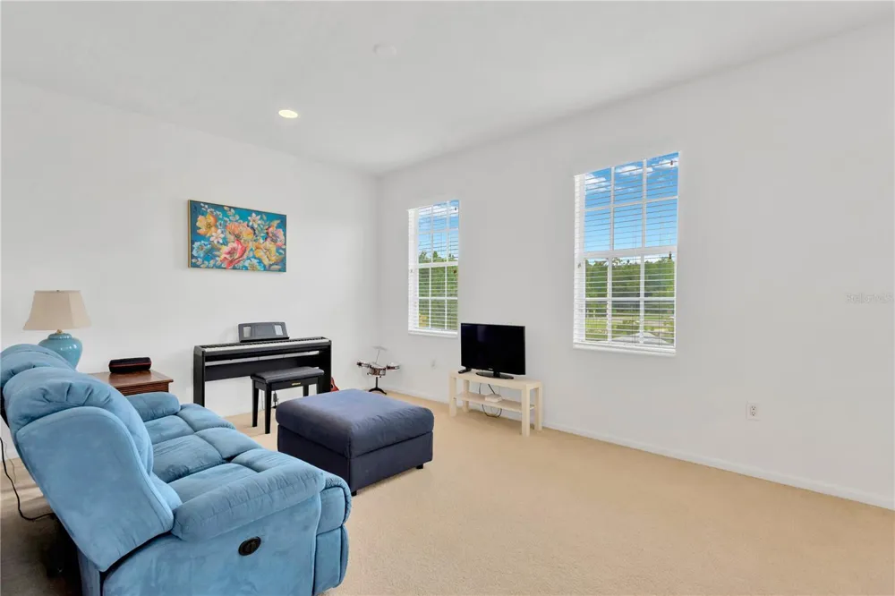 8307 MANOR CLUB CIRCLE #1 Tampa, FL 33647