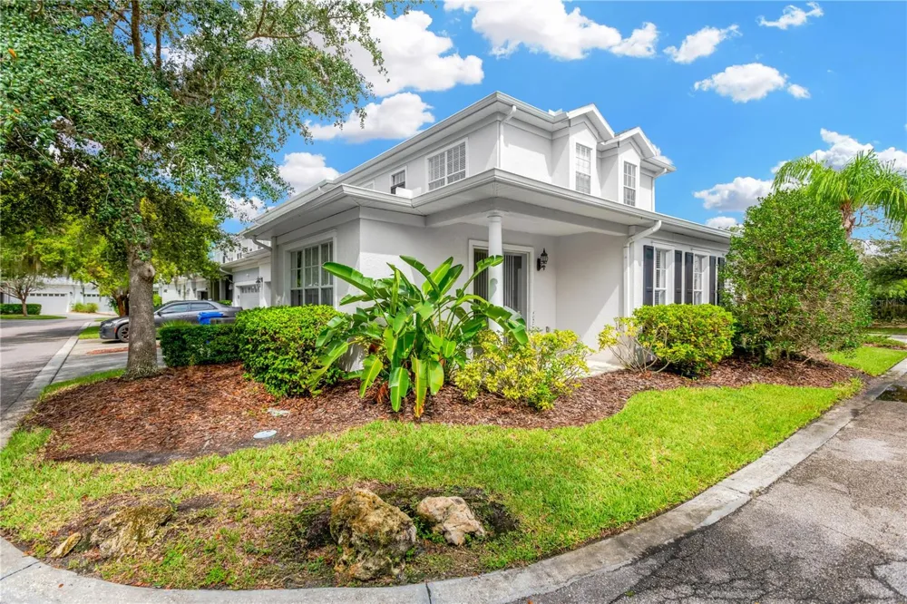 8307 MANOR CLUB CIRCLE #1 Tampa, FL 33647