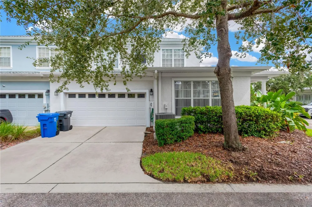 8307 MANOR CLUB CIRCLE #1 Tampa, FL 33647