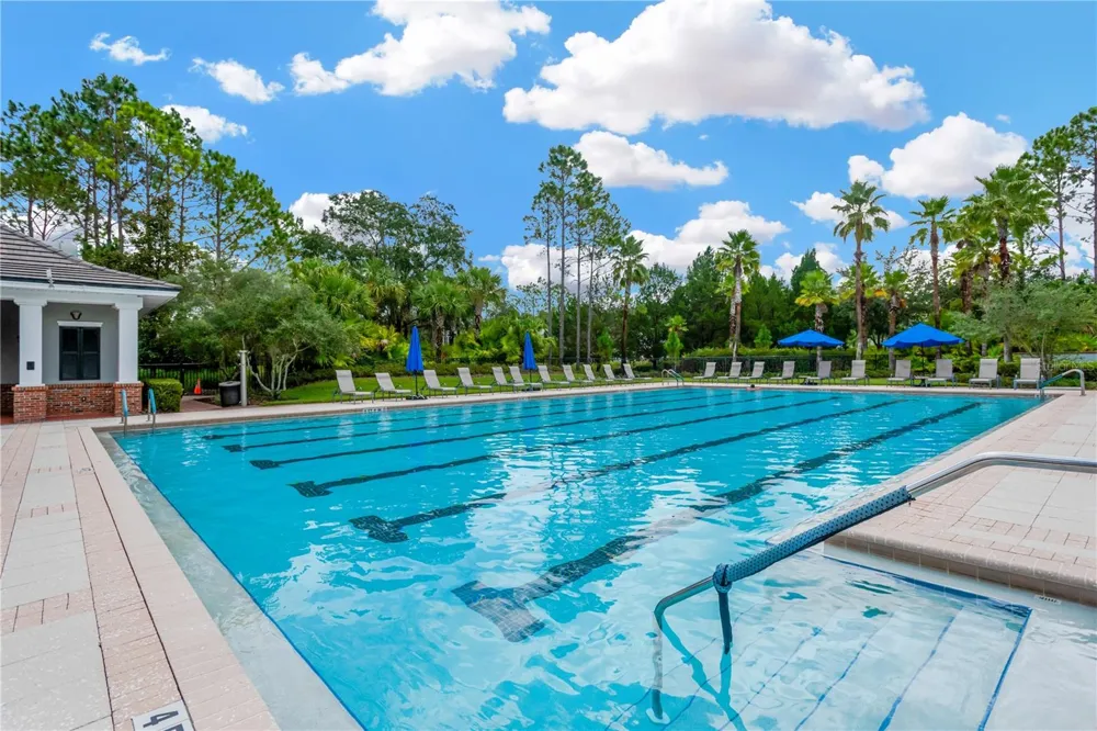 8307 MANOR CLUB CIRCLE #1 Tampa, FL 33647
