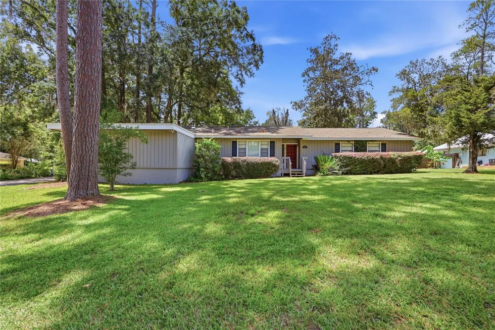9520 NW 6TH PLACE Gainesville, FL 32607