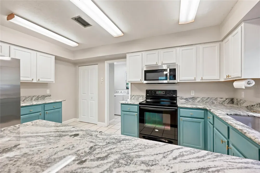 9520 NW 6TH PLACE Gainesville, FL 32607