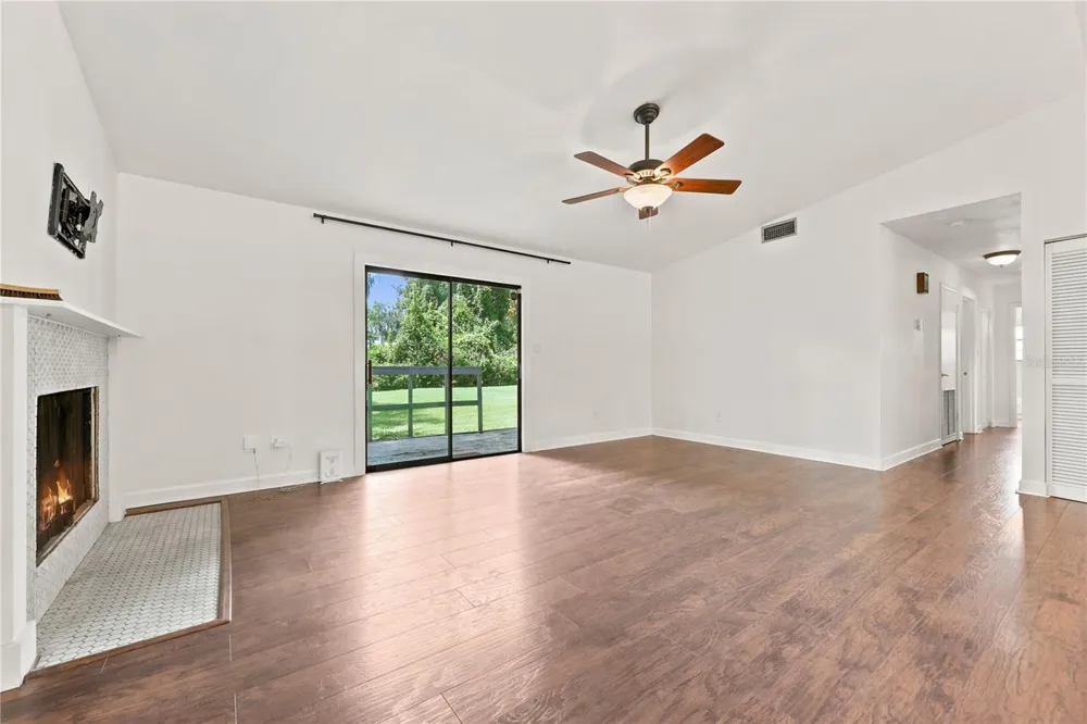 9520 NW 6TH PLACE Gainesville, FL 32607