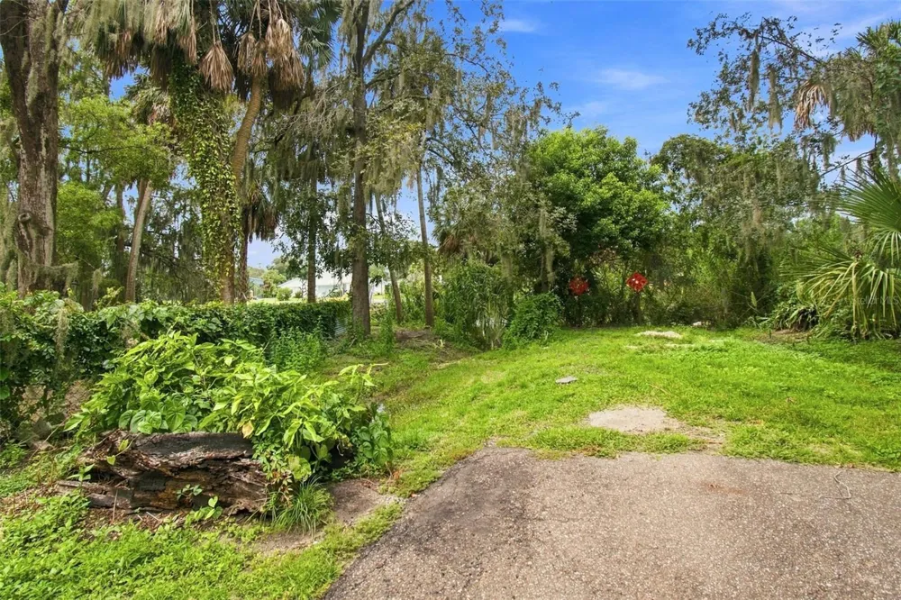 11301 SYLVAN GREEN LANE Riverview, FL 33569
