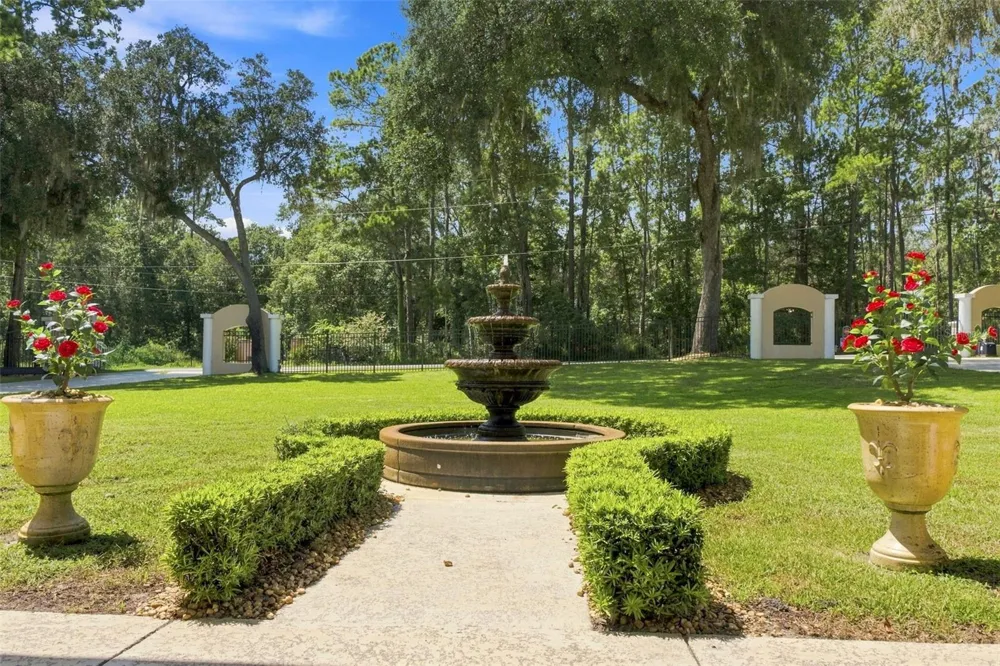 22259 SKYVIEW CIRCLE Brooksville, FL 34602